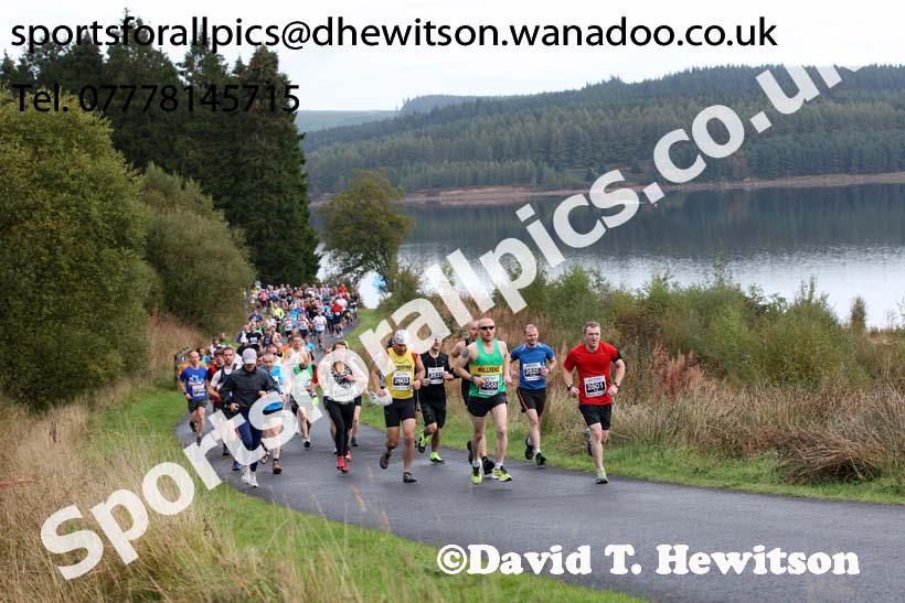 Start of the Kielder Marathon. Photo: David T. Hewitson/Sports for All Pics